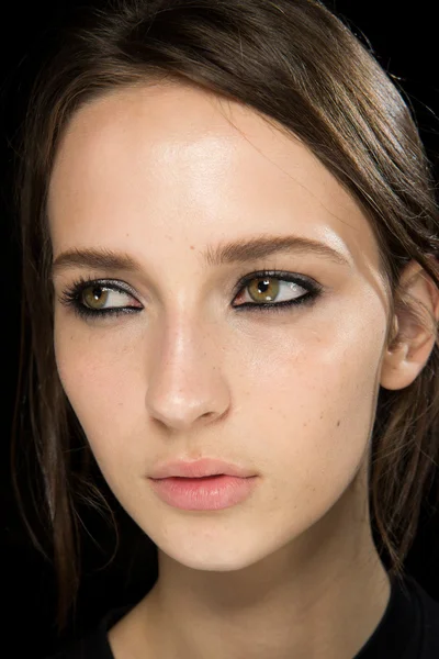 Look 25